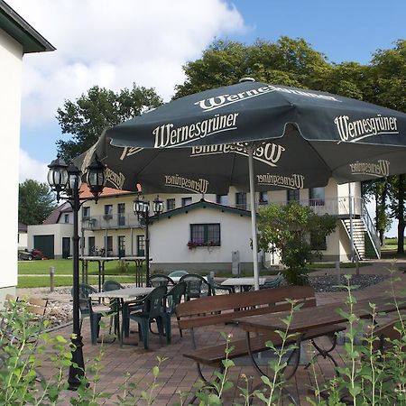Gasthof & Pension Zum Himmel Rubenow Exterior foto