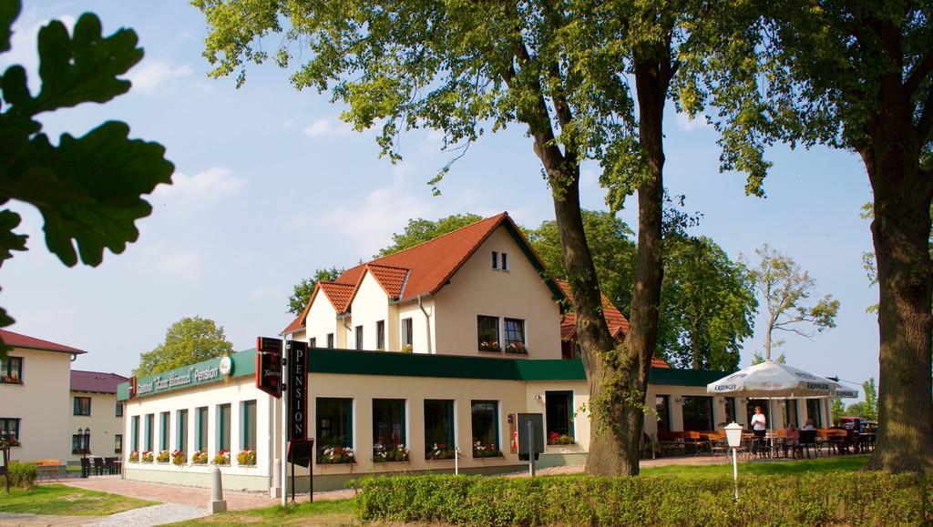 Gasthof & Pension Zum Himmel Rubenow Exterior foto