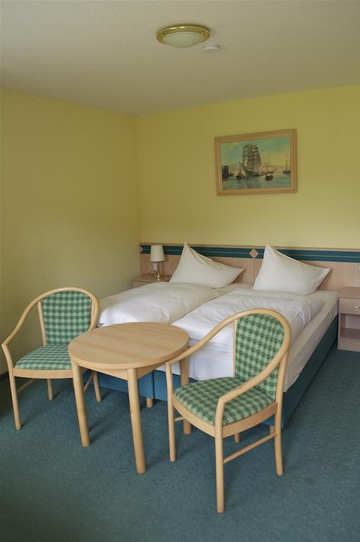 Gasthof & Pension Zum Himmel Rubenow Quarto foto